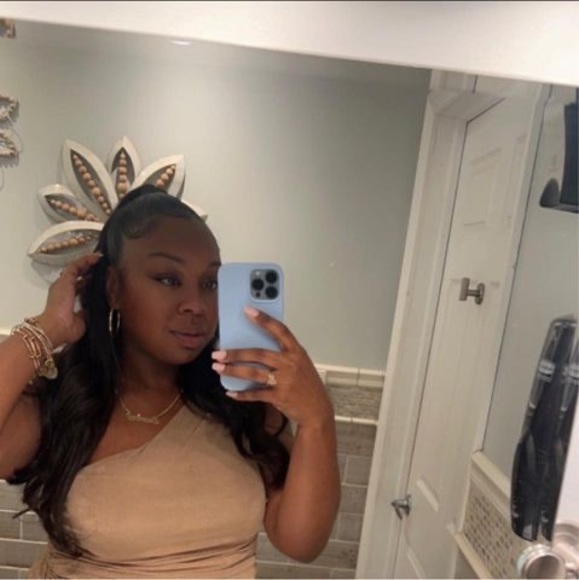 Meet your Posher, Shamira - Picture 1 of 1